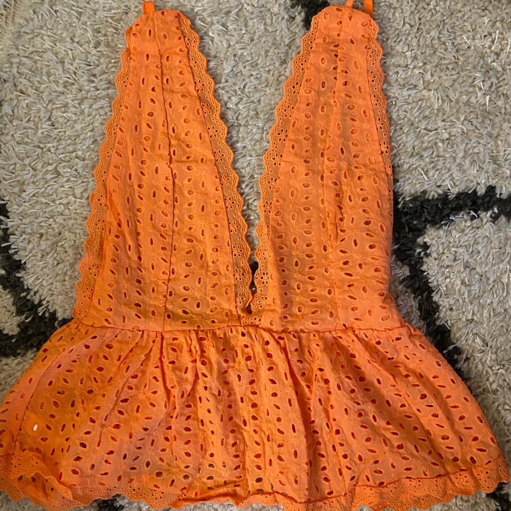 Orange top